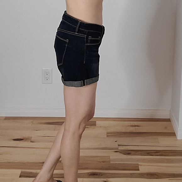 Smart Set low rise premium denim shorts - Picture 6 of 17